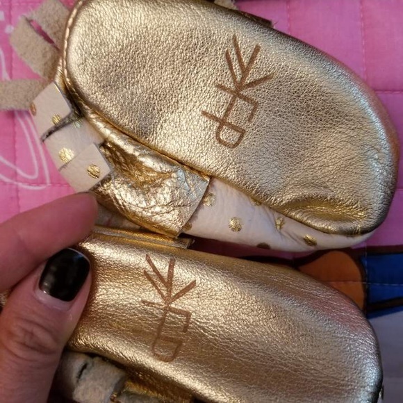 Infant shoes 2 c freshly picked, Jordan’s 5 C, - Picture 4 of 8